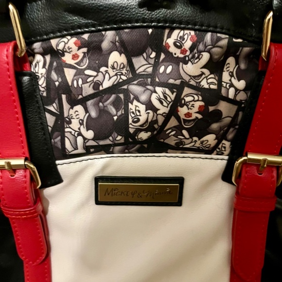 Super cute Minnie and Mickey Mouse Bag - Picture 3 of 7